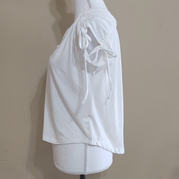 Code x Mode White Top - Picture 5 of 6